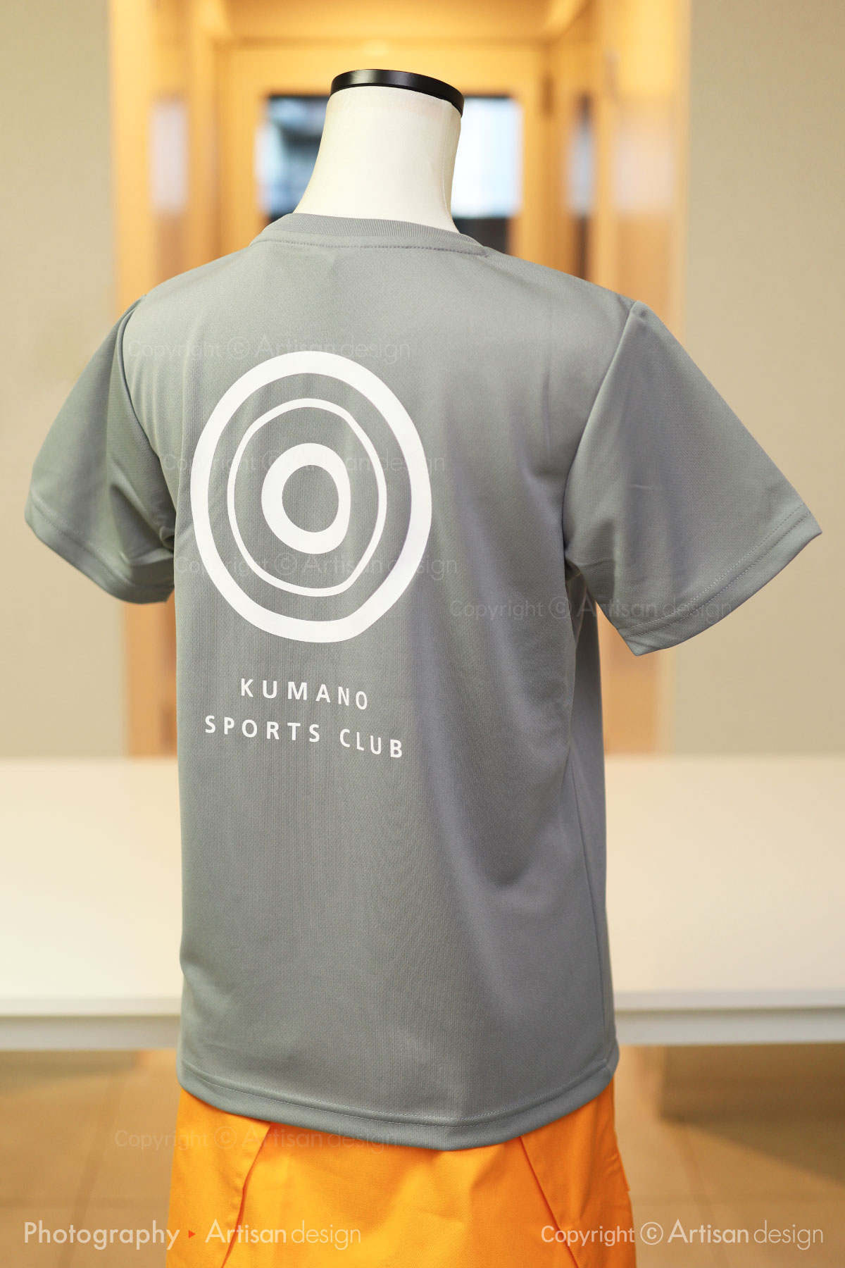 Kumano Sports Club 様｜ドライTシャツ（幼稚園様）デザイントレース+プリント：ライトグレー色（背面）