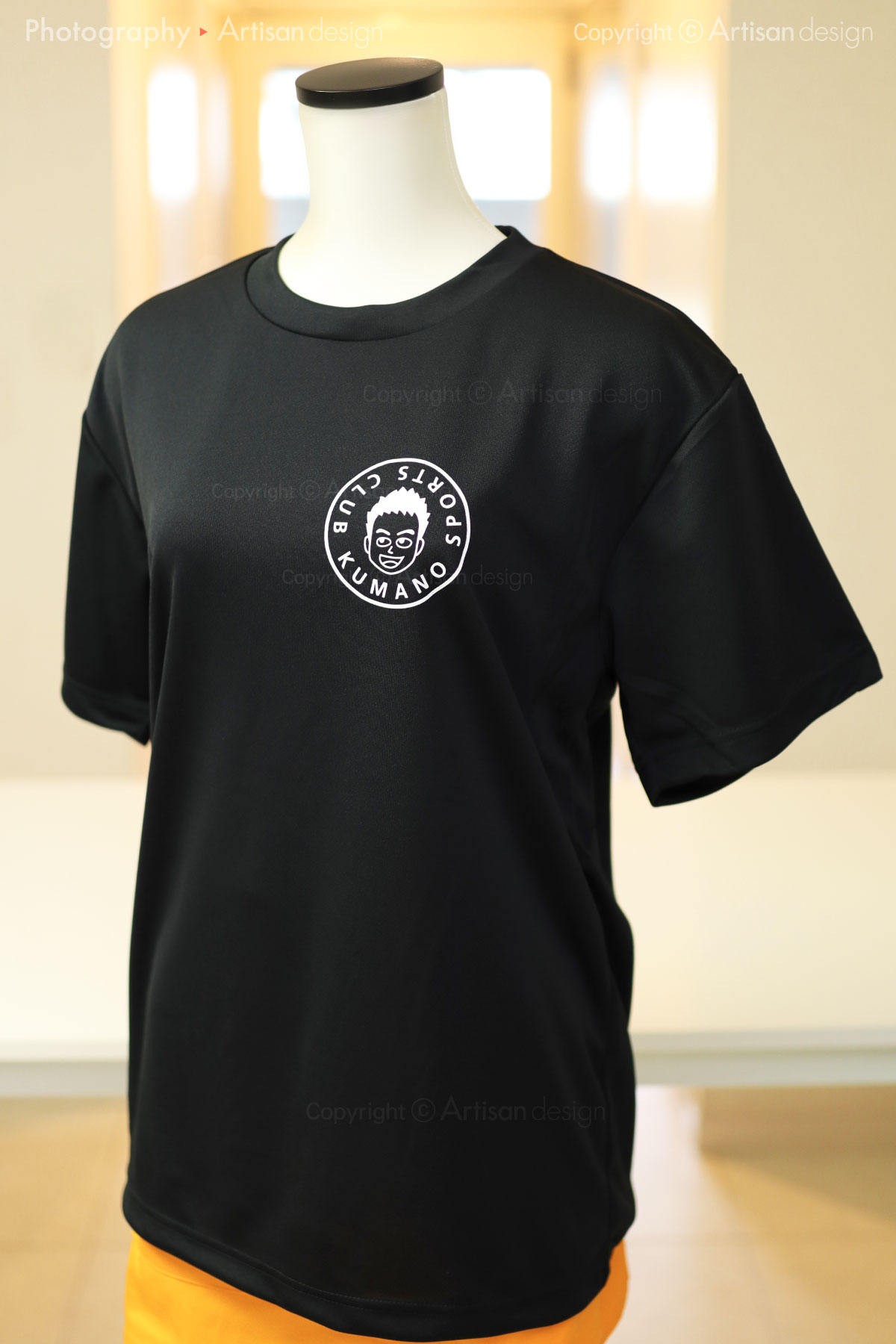 Kumano Sports Club 様｜ドライTシャツ（幼稚園様）デザイントレース+プリント：ブラック色（前面）