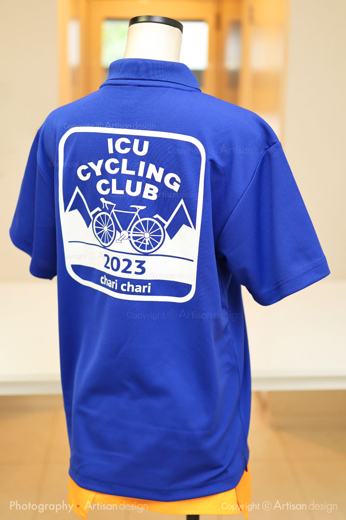 ICU サイクリング部 様｜ポロシャツ（自転車サークル・部活）デザイントレース+プリント：ブルー色（背面）