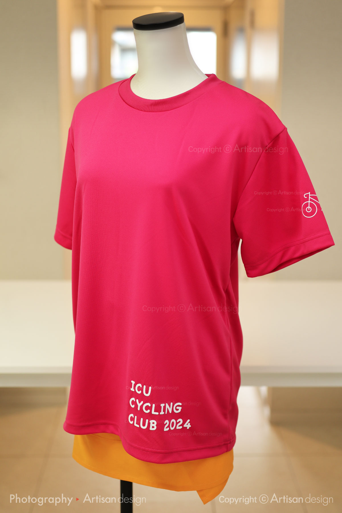 ICU サイクリング部 様｜Tシャツ（自転車サークル・部活）デザイントレース+プリント：ホットピンク色（前面）