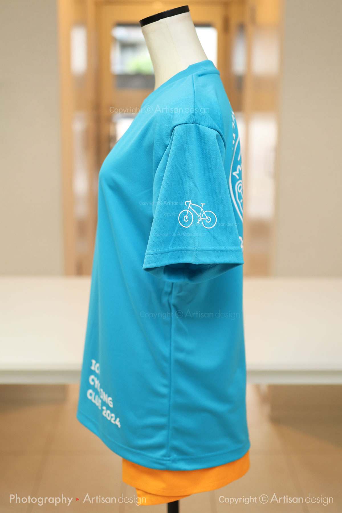 ICU サイクリング部 様｜Tシャツ（自転車サークル・部活）デザイントレース+プリント：水色（左袖）