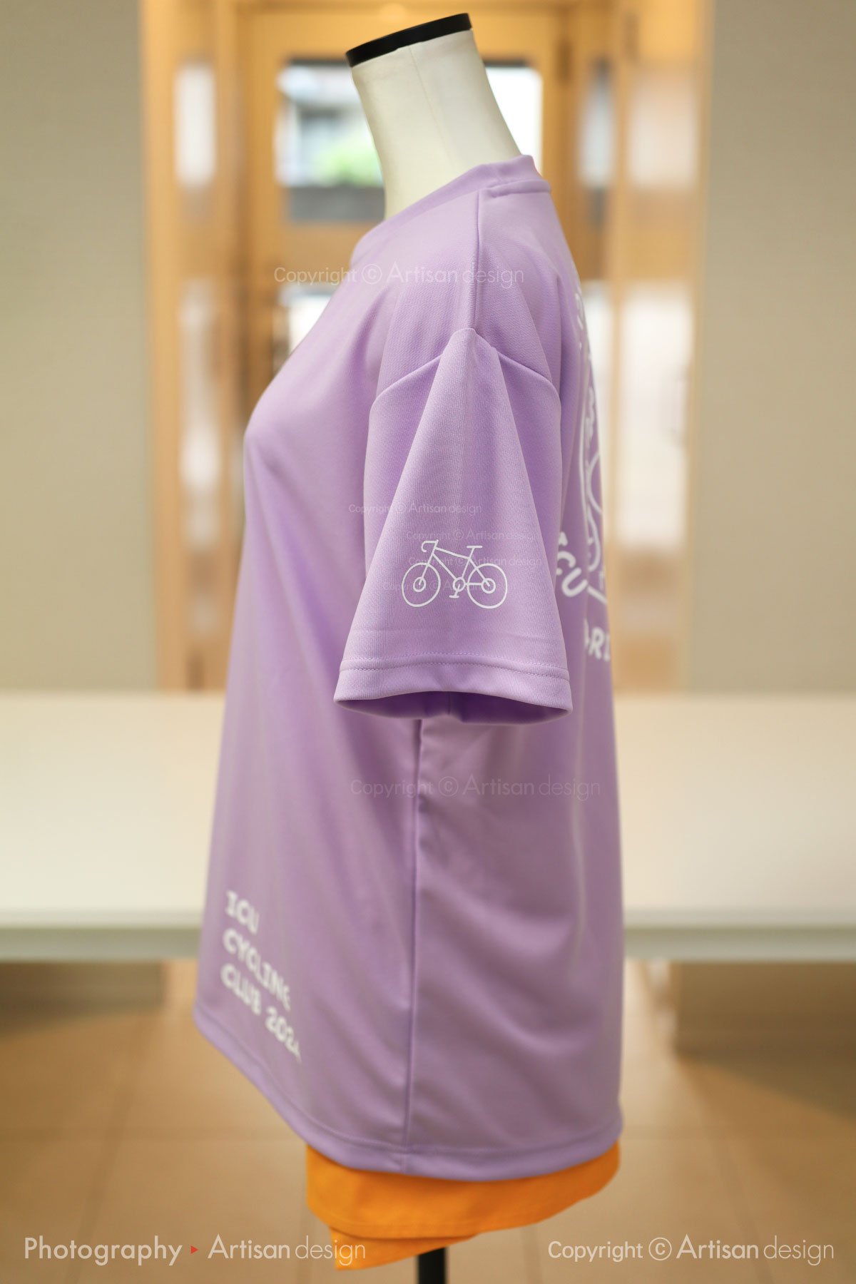 ICU サイクリング部 様｜Tシャツ（自転車サークル・部活）デザイントレース+プリント：ライトパープル（左袖）