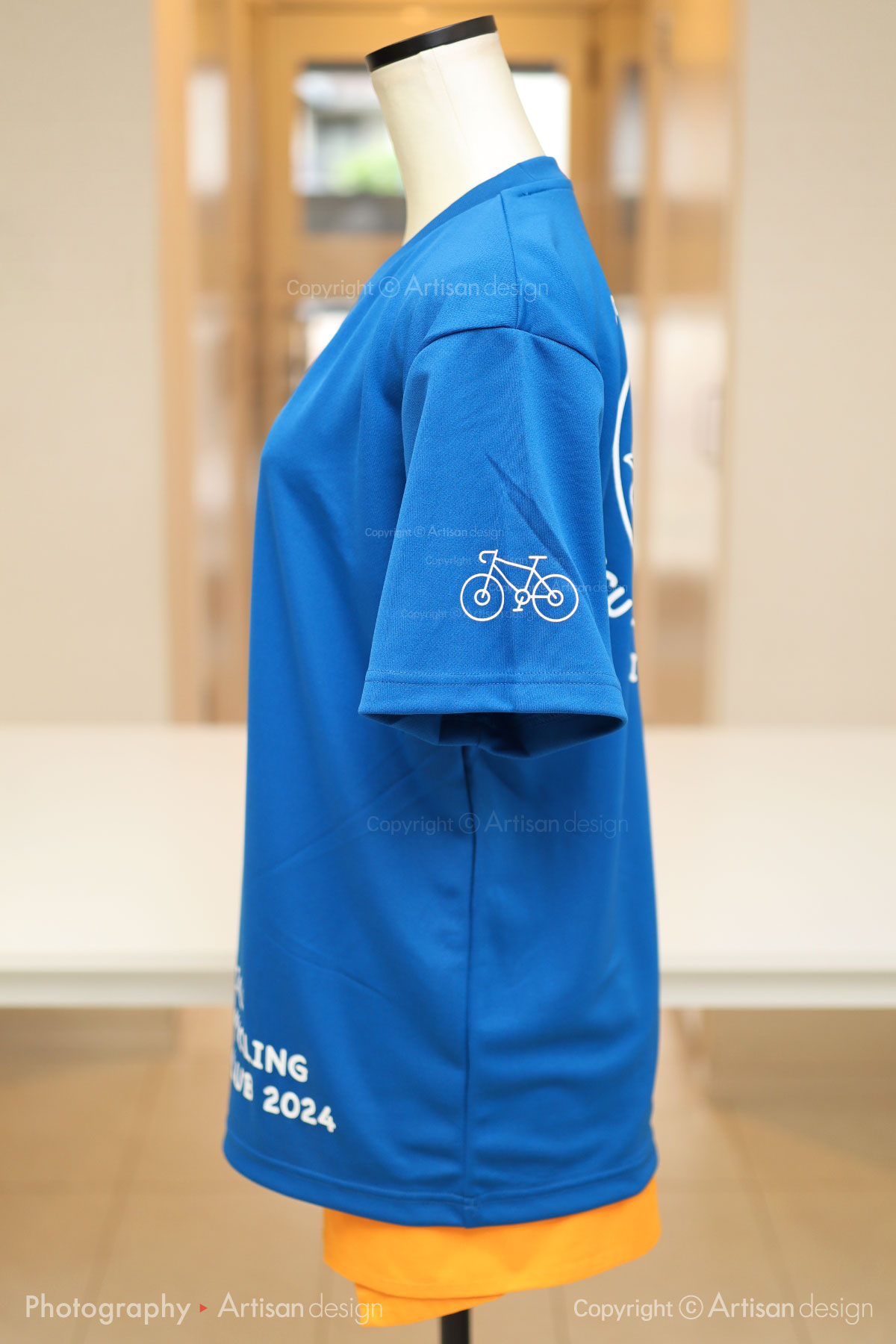 ICU サイクリング部 様｜Tシャツ（自転車サークル・部活）デザイントレース+プリント：ブルー色（左袖）