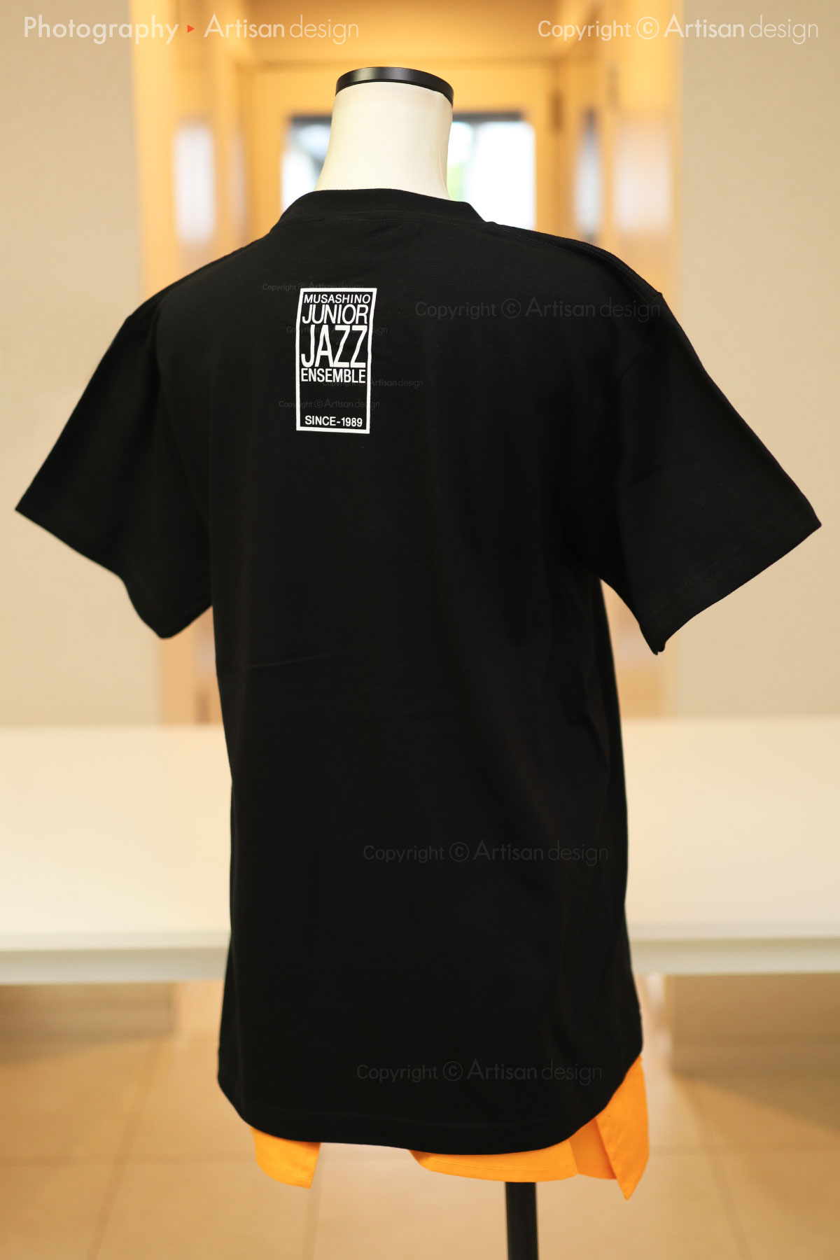 武蔵野ジュニアジャズアンサンブル（MJJE） 様｜Tシャツ（ジャズ ビック バンド）デザイントレース+プリント：ブラック色（背面）