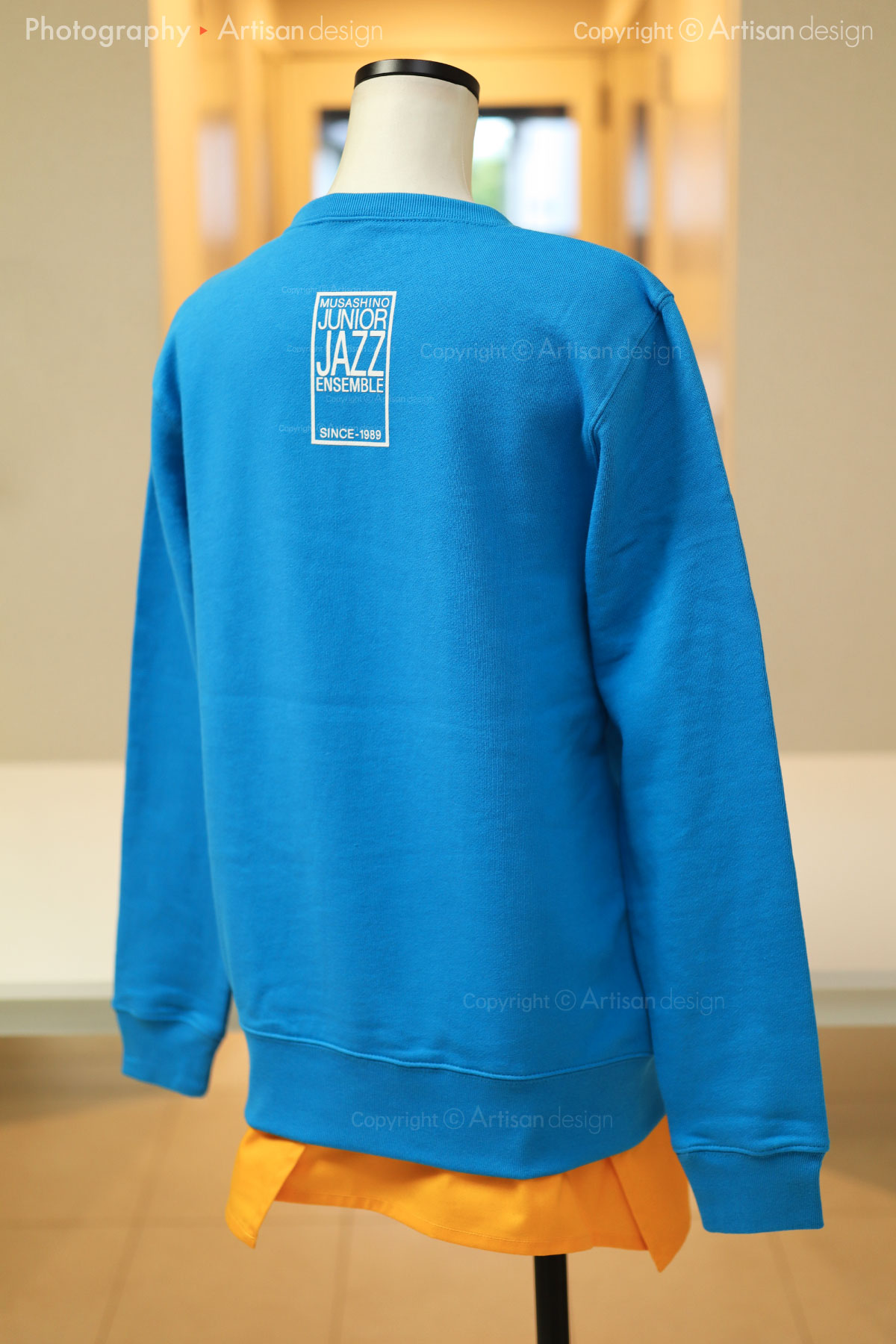 武蔵野ジュニアジャズアンサンブル（MJJE） 様｜Tシャツ（ジャズ ビック バンド）デザイントレース+プリント：水色（背面）